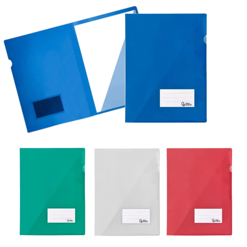 Capas com bolsa interior em triangulo