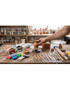 Massas, argilas e utensílios para modelar
